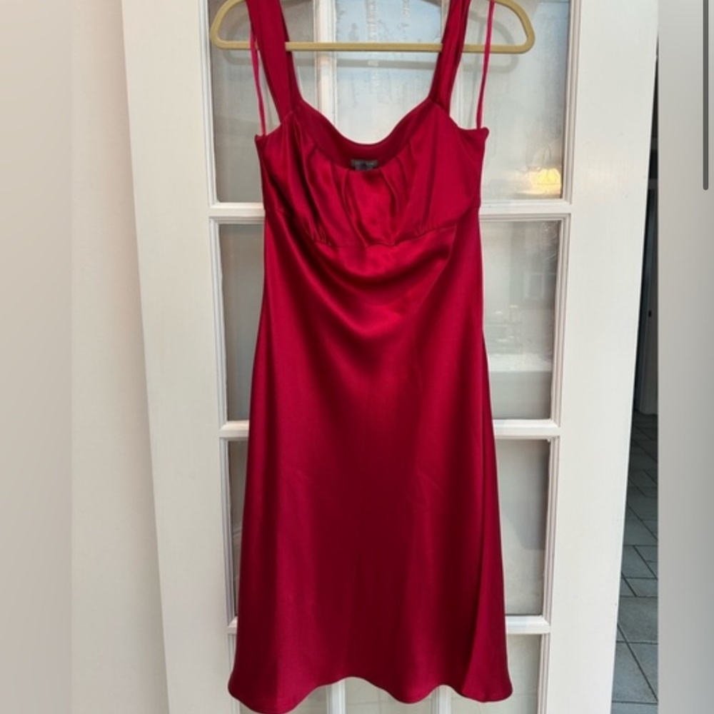 Ann Taylor 100% Silk Vibrant Cranberry Red Cocktail Dress Women’s Size 6 Small S